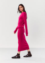 Load image into Gallery viewer, Everest <br> Long Sleeve Boatneck Raw Edge Fleece Top