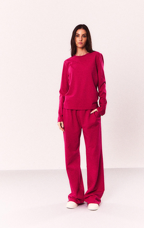Jeffrey <br> Fitted Long Sleeve Tee