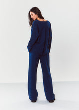Load image into Gallery viewer, ZEYI &lt;br&gt; Fleece Wide Leg Pant with Pockets
